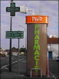 Signalisation, publicitaire, Fabricant, Enseigne, affiche, publicitaire, extérieur, avec, néon, Maroc, ville, Marrakech, Casablanca, Agadir, Essaouira, Panneaux, totems